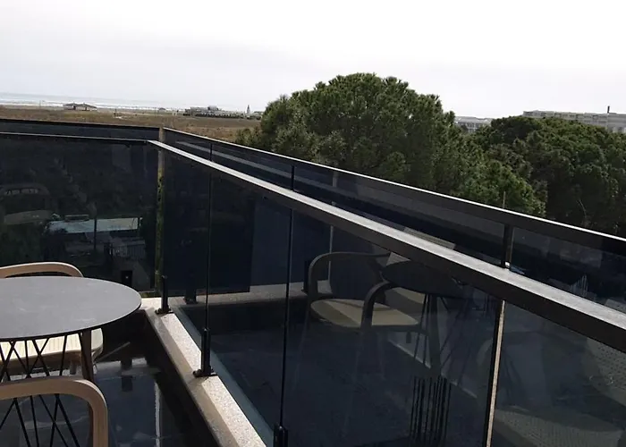 Sea View Apartament *